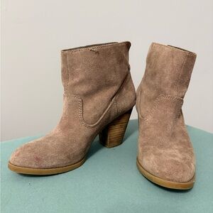 Nine West Camel Suede Ankle Booties